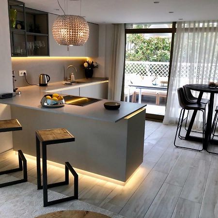 Luxury Apartment In La Isla, Walking Distance To Puerto Banus ماربيا المظهر الخارجي الصورة