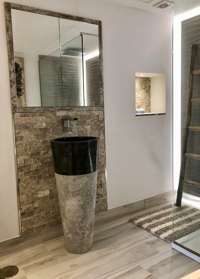 Luxury Apartment In La Isla, Walking Distance To Puerto Banus ماربيا المظهر الخارجي الصورة