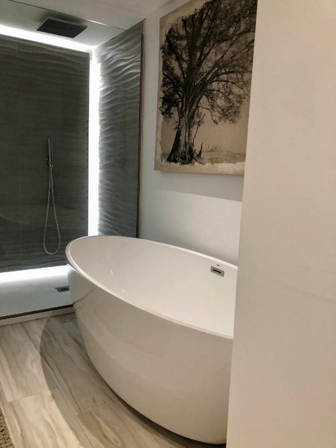 Luxury Apartment In La Isla, Walking Distance To Puerto Banus ماربيا المظهر الخارجي الصورة