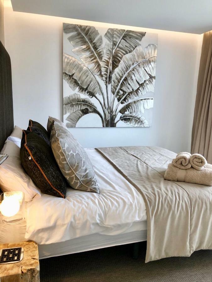 Luxury Apartment In La Isla, Walking Distance To Puerto Banus ماربيا المظهر الخارجي الصورة