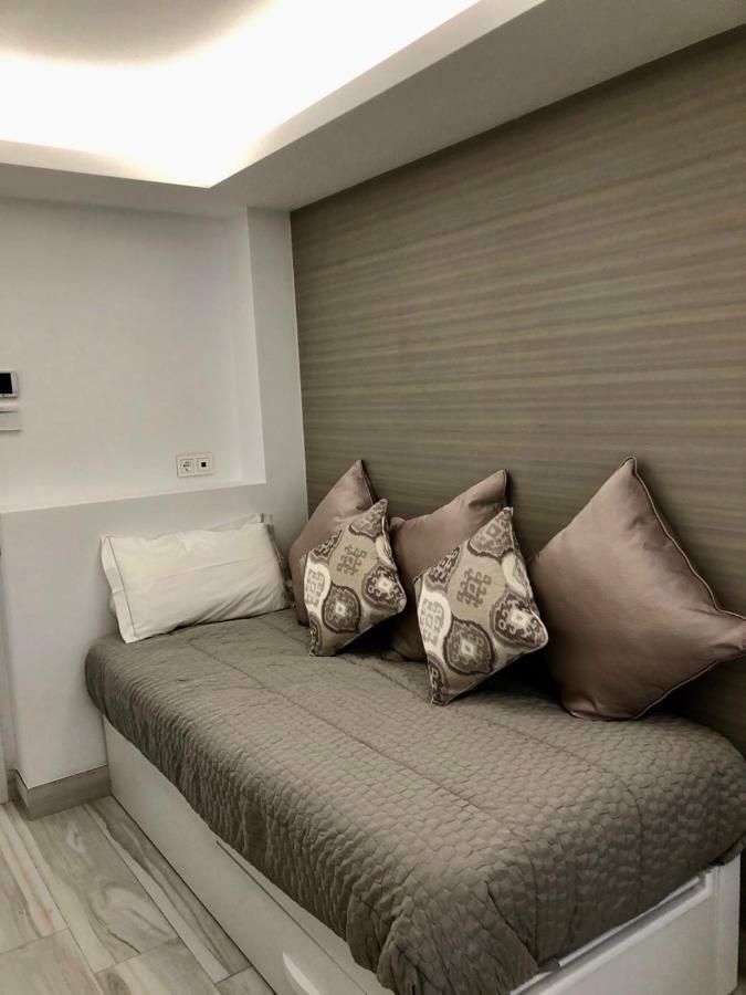 Luxury Apartment In La Isla, Walking Distance To Puerto Banus ماربيا المظهر الخارجي الصورة