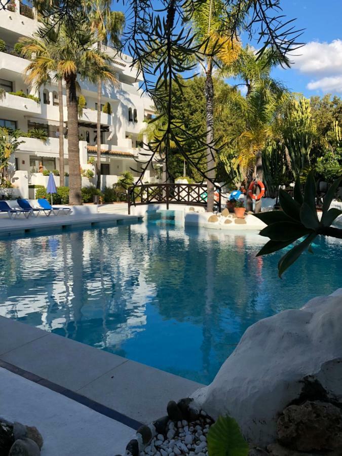 Luxury Apartment In La Isla, Walking Distance To Puerto Banus ماربيا المظهر الخارجي الصورة