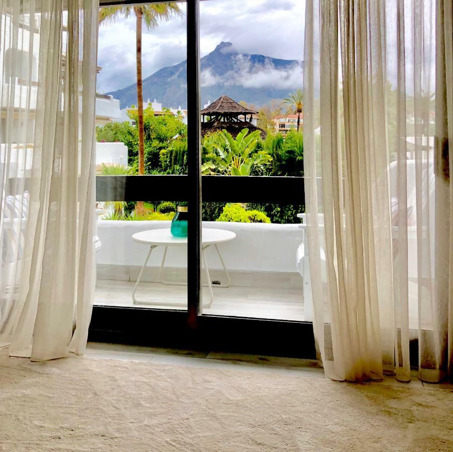 Luxury Apartment In La Isla, Walking Distance To Puerto Banus ماربيا المظهر الخارجي الصورة